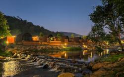 Pang fan Rock & River Resort