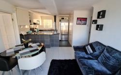 Comfy & clean 2-bedroom self-catering apartment