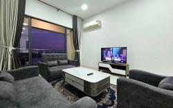 Danga Bay JB，Beachfront Condo with Seaview，Netflix