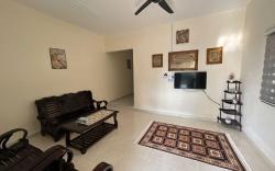 Etosh Homestay