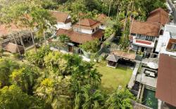 Shanti Estate Seminyak by Nakula