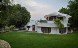 Mamta's Home - Kensville Golf Living