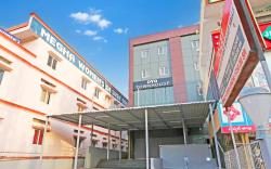 Super Townhouse La Vista Inn Grand Hotel