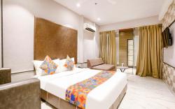 FabHotel Prime Welcome Palace - Nandi Park Society, Piplod