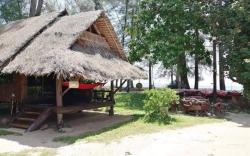Fisherman's​ ​huts.Parkmeng​