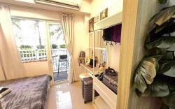 Shore Residence Direct to Pool Premium