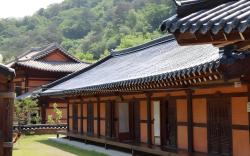 Hwanggung Hanok Pension