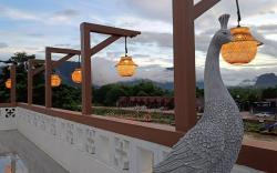 Phubarn VimarnVangvieng Resort