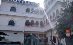 Hotel Gokul Palace