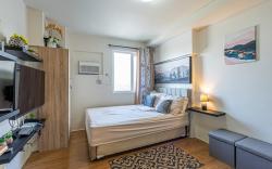 Condo • WIFI up to 100mbps • Pool • Netflix&Chill