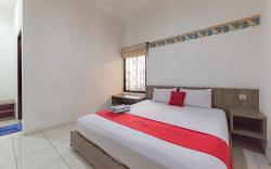 RedDoorz near Taman Kota Lapang Merdeka Sukabumi
