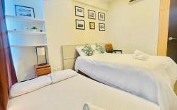Beach access+pool access 3beds and more