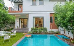 ELIVAAS 4 BHK with Pvt Pool & Jacuzzi bathtub - Laguna Aura