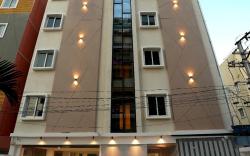 Oak Business Hotel