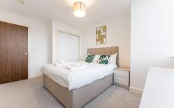 SevenStays Broadway Residences - One Bedroom