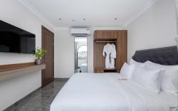 STELLA Hotel & Apartment