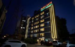 Pune Gate Lodging and Boarding