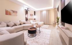 Luxury Smart Entry Studio A-5