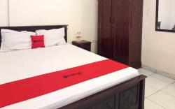 RedDoorz Syariah @Hotel Pandan Wangi near Alun Alun Sidoarjo