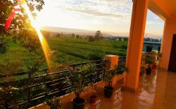 Airport luxury nature valley homestay 