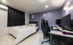 Suwon City Hall Station Hotel Azit