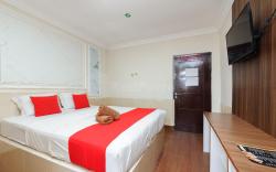 My home2 Mall Ciputra Cibubur RedPartner