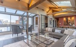Lovely Penthouse with Terrasse