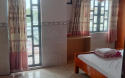 Hotel Bảo Trân 