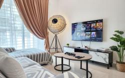 Rawang Home near Aeon|15 Pax|WIFI|Game|Smart TV