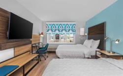 Tru by Hilton Janesville