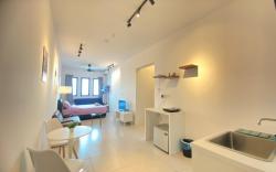 Jovial Cozy Studio 2810B @Meritus Residence
