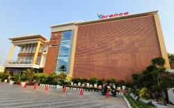 Vbrance - Luxury Boutique Hotel & Food Court