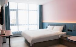 Hi Inn Taiyuan Jinyuan Provincial Children's Hospital