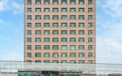 Hanting Hotel Guiyang Jiaxiu Pavilion Jichang Road