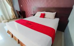 RedDoorz Syariah near Lotte Grosir Medan