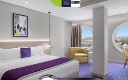 LEVA Hotel and Suites Opposite Downtown