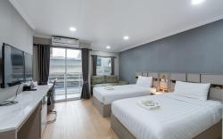 TJ 4711 Residence