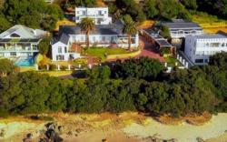 Manor on the Bay