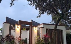 2BR Villa with Beautiful Garden Pet-Friendly