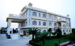 Hari Mahal Resort