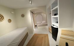 White Sand Cave Suite