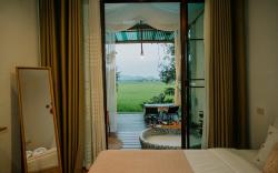 Nana 1 Accommodation in the Middle of the Rice Fields