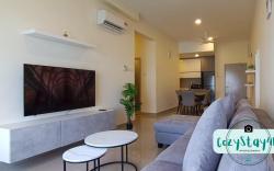 Puchong Skylake Lake-view Condo 3-6pax 