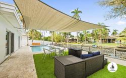Events Welcome | 2-Car Parking | Pool & Valet