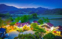 Gapyeong Adelheim Flower Garam Pension
