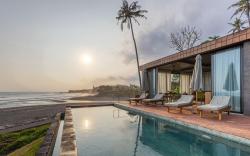 Ultimate Beachfront 3-Bedroom Villa Cascade Balian