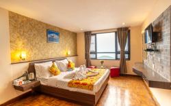 Muscatel Fairmont – 100 Mts from Mall Road