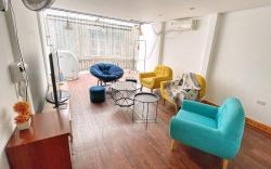 Liight House Homestay for group 