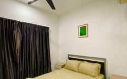 2 Bedrooms Hill View @Tower C (near Mall)  by DKAY