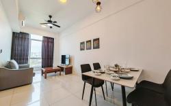 Sutera Avenue Rooftop Infinity Pool KK Infini Stay
